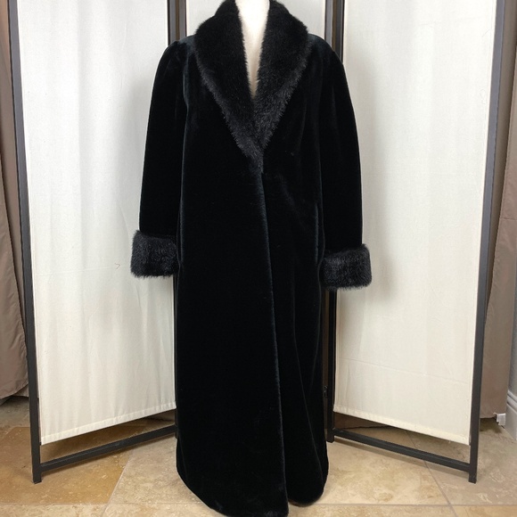 Maria Dionisiou Faux Fur Long Black Coat Charcoal Collar/Cuffs Vintage Size XL